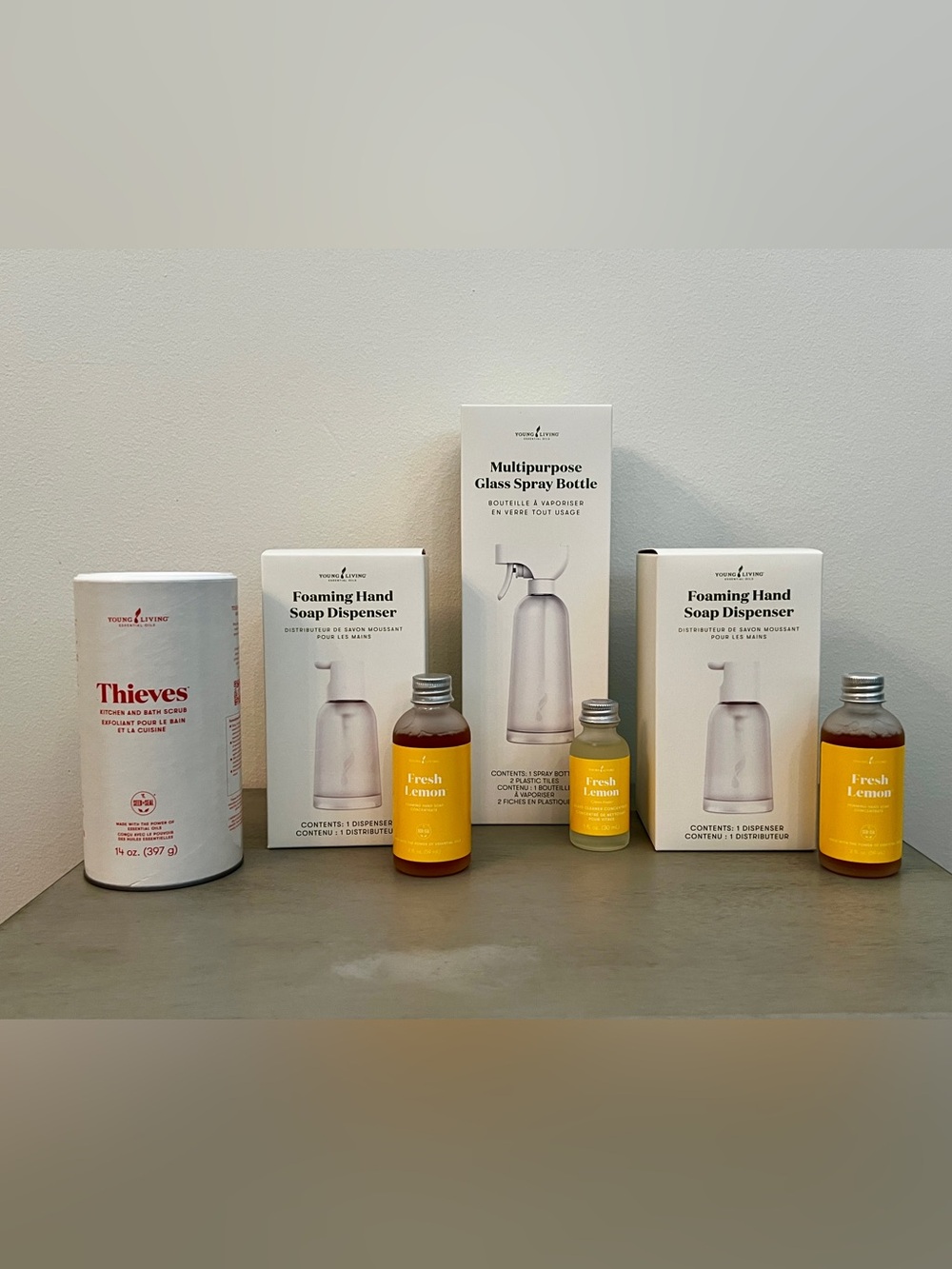 ✨Young Living Thieves Fresh Lemon Cleaning Bundle Glass Bottles Soap Dispensers✨